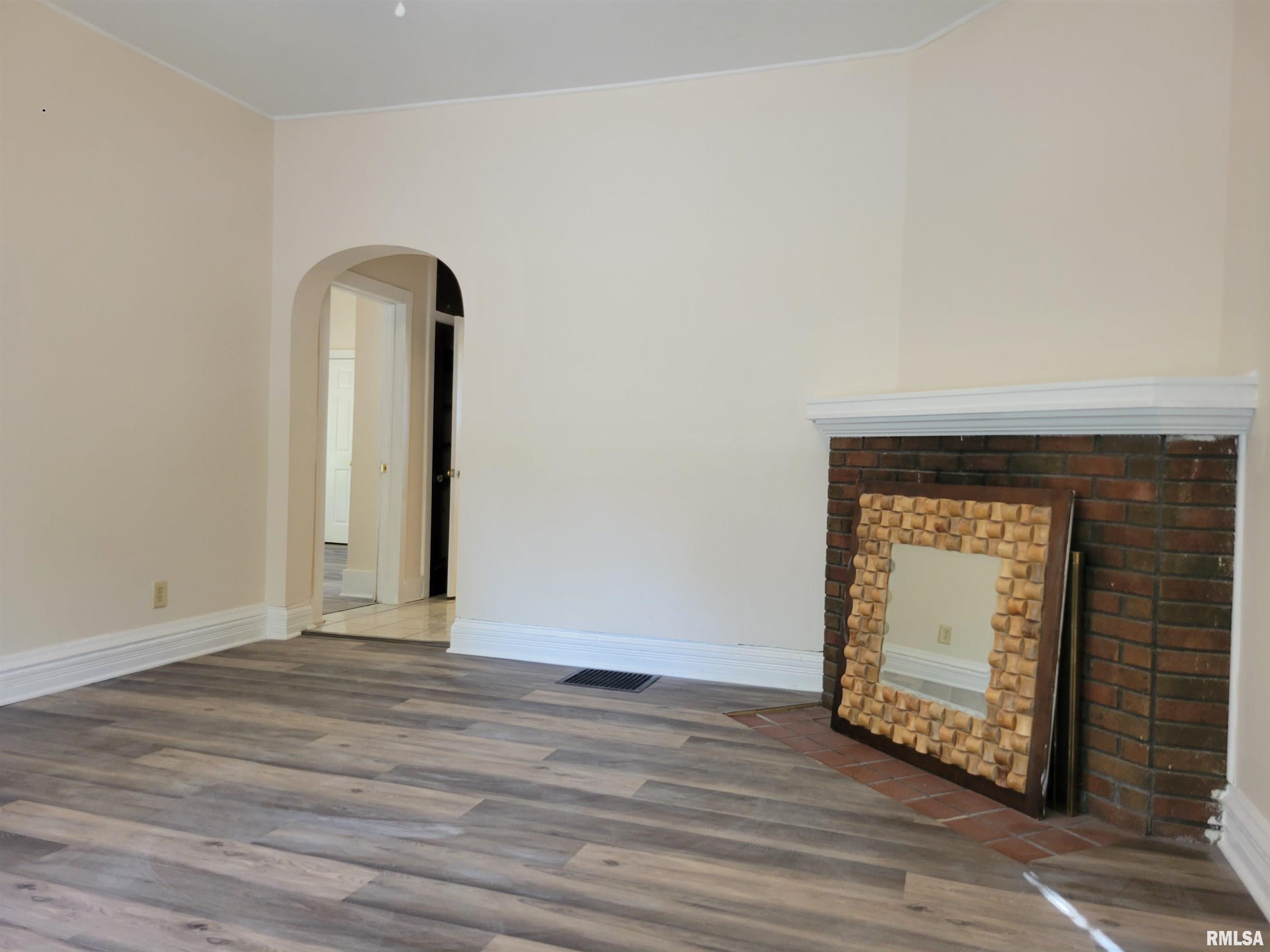 935 West Washington Street Springfield, IL 62702 - Photo 7 of 28 Gallery Image 7