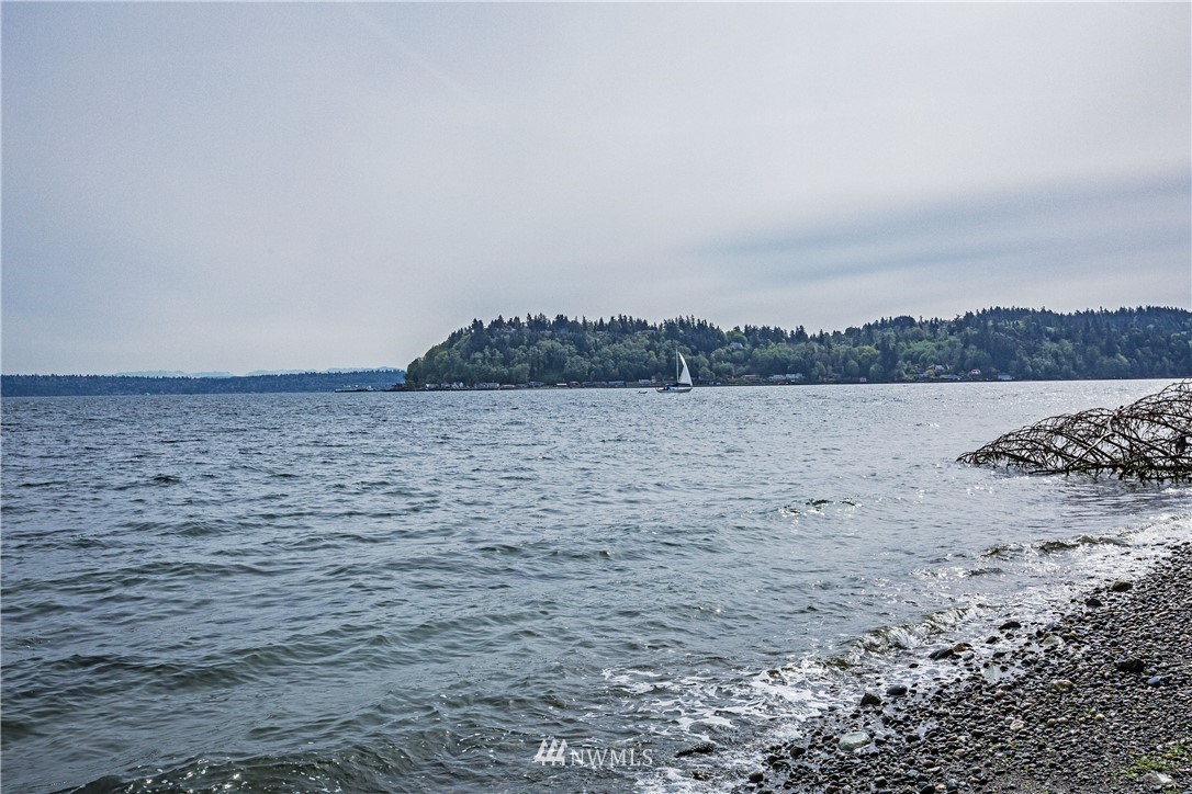 72 Fraser Road Southeast Port Orchard, WA 98367 - Photo 20 of 22 Gallery Image 20