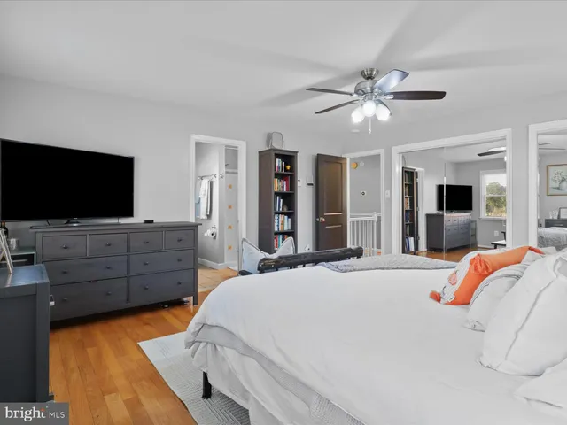 $795,000 | 9419 Ramey Road, Marshall, VA 20115