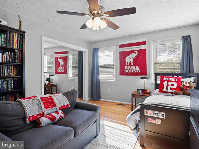 $795,000 | 9419 Ramey Road, Marshall, VA 20115