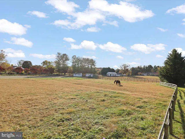 $795,000 | 9419 Ramey Road, Marshall, VA 20115