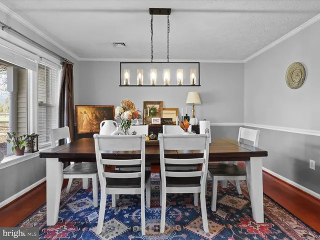 $795,000 | 9419 Ramey Road, Marshall, VA 20115