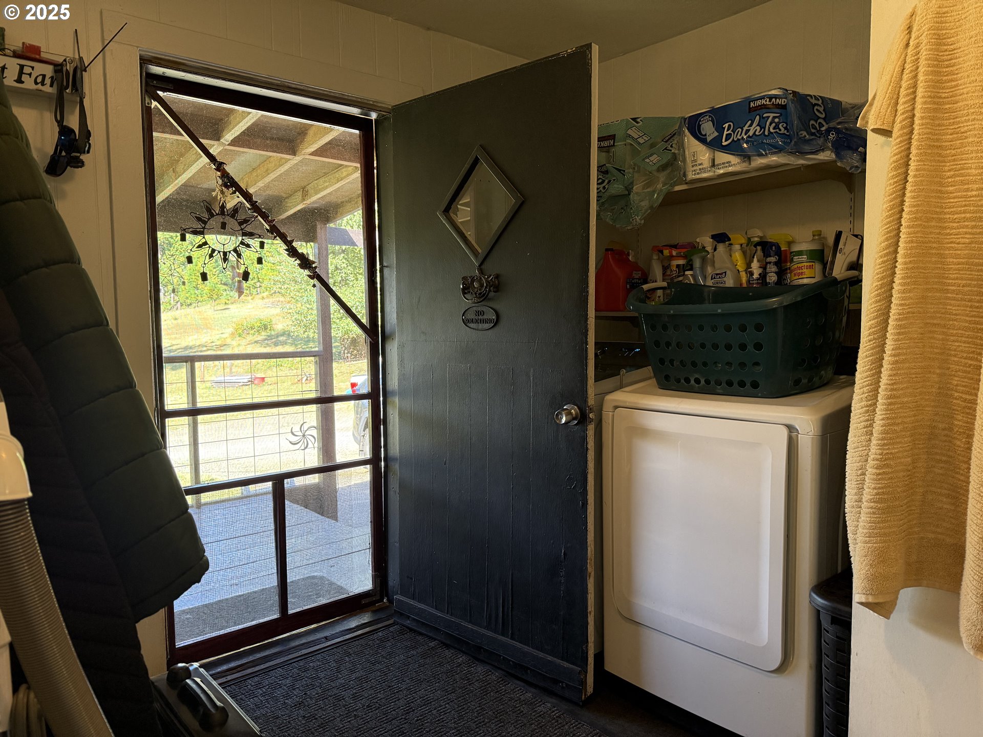 77220 Bar B L Ranch Road Oakridge, OR 97463 - Photo 10 of 24 a utility room with closet dryer and washer