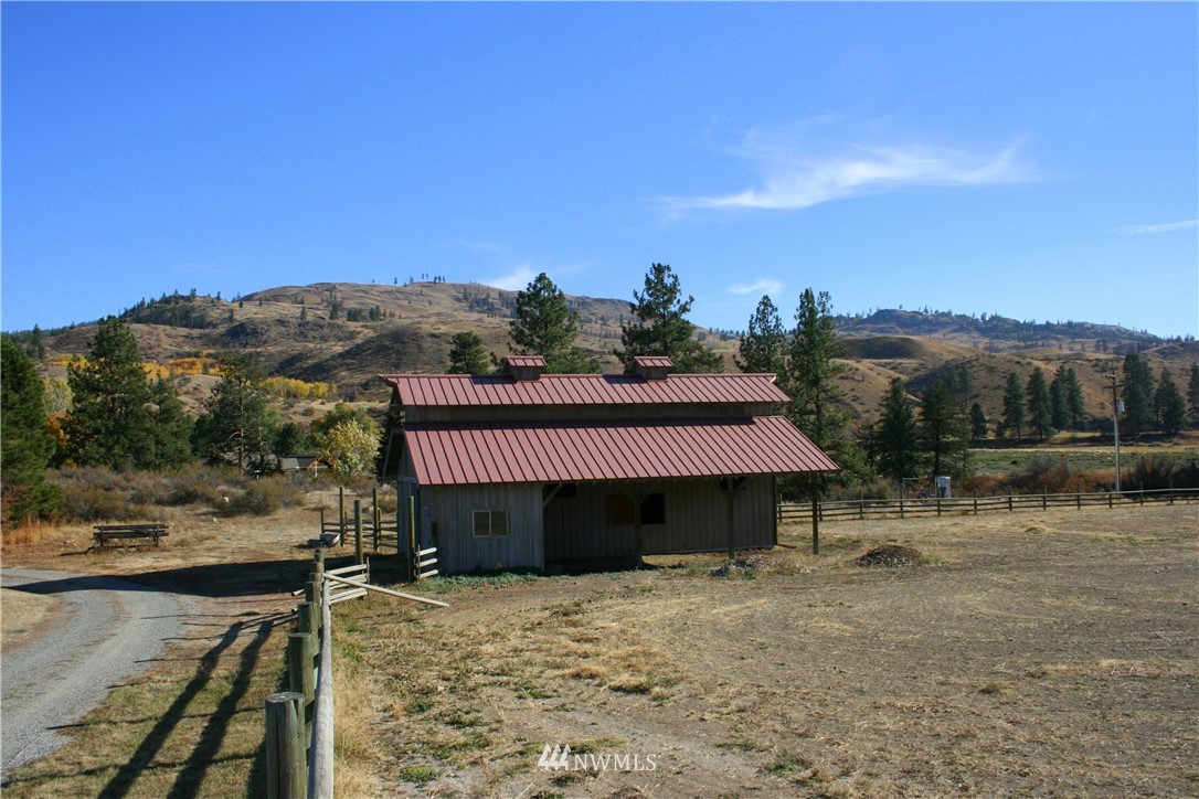 412 Twisp Carlton Road Carlton, WA 98814 - Photo 14 of 16 Gallery Image 14