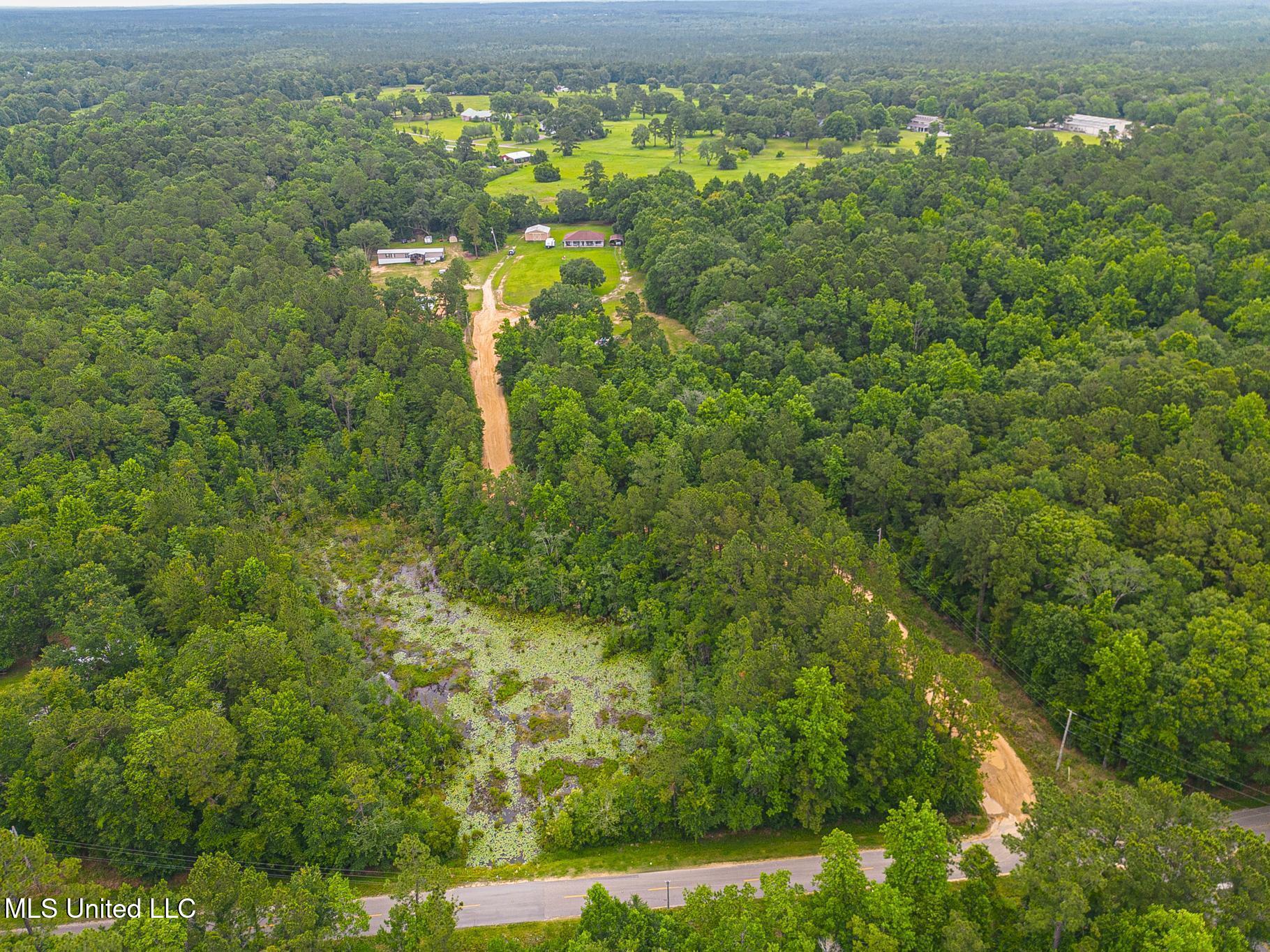 26140 Elmer Ladner Road Pass Christian, MS 39571 - Photo 19 of 23 19