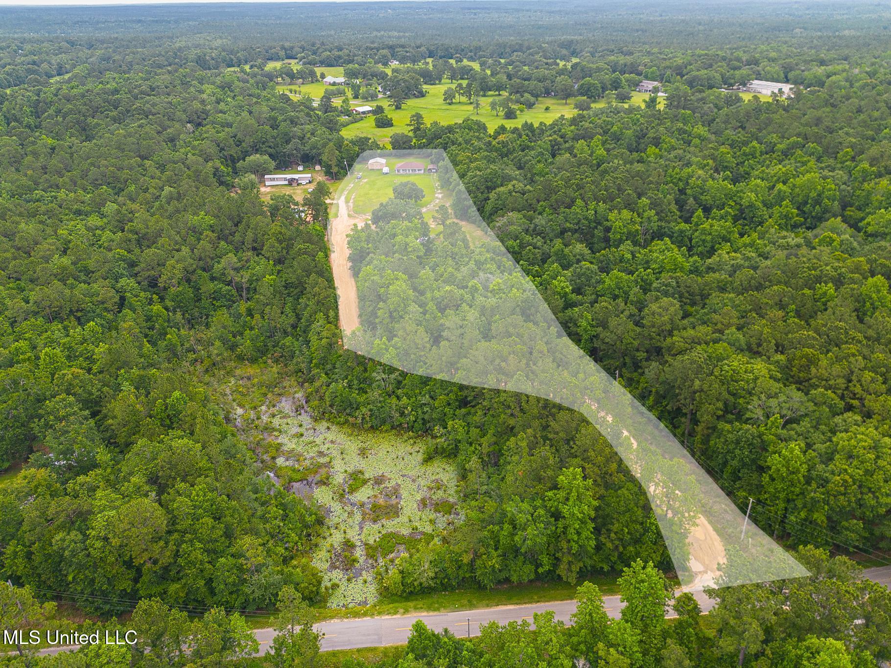 26140 Elmer Ladner Road Pass Christian, MS 39571 - Photo 2 of 23 2
