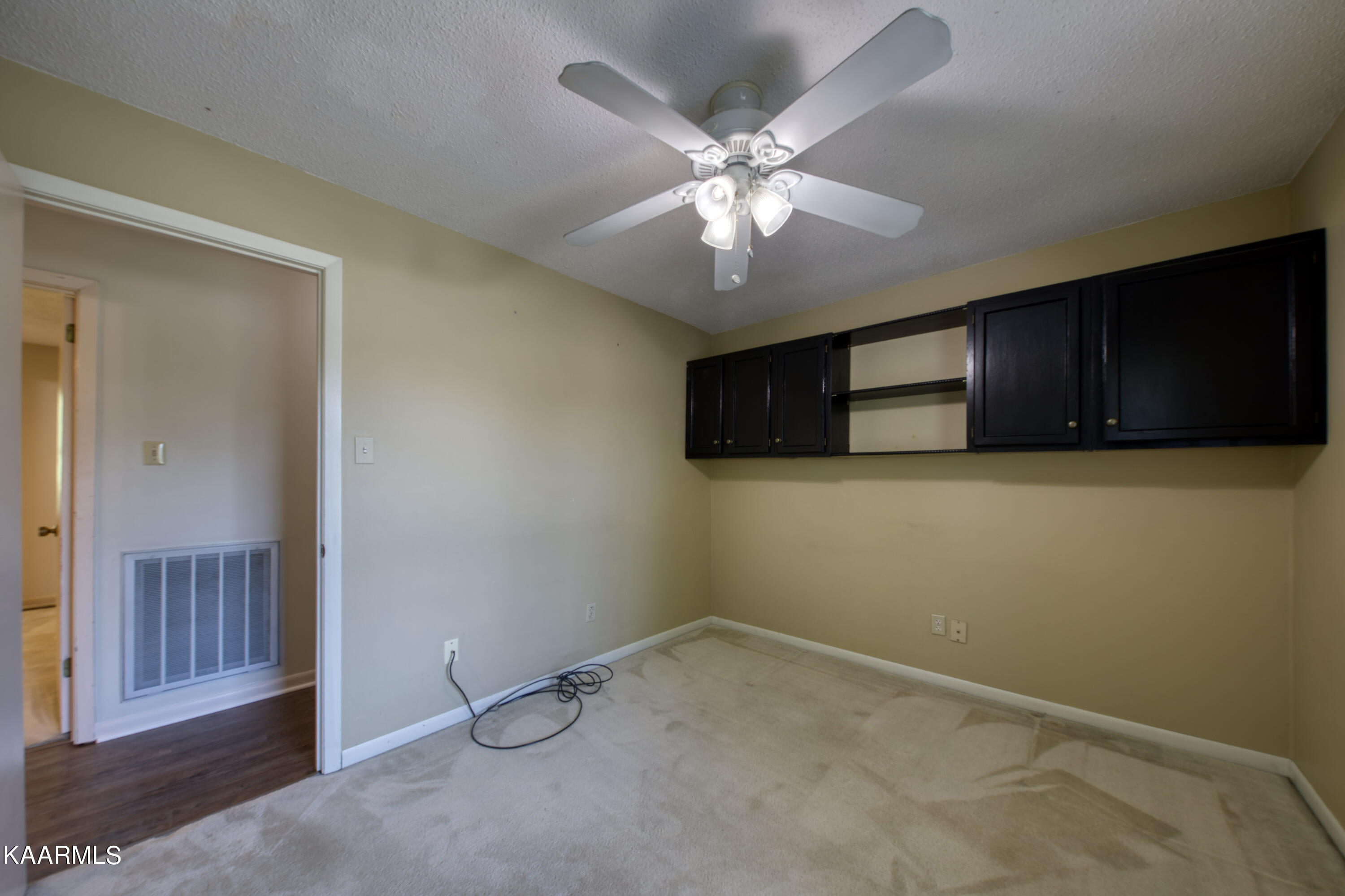600 Worcester Road Knoxville, TN 37934 - Photo 17 of 38 Bed