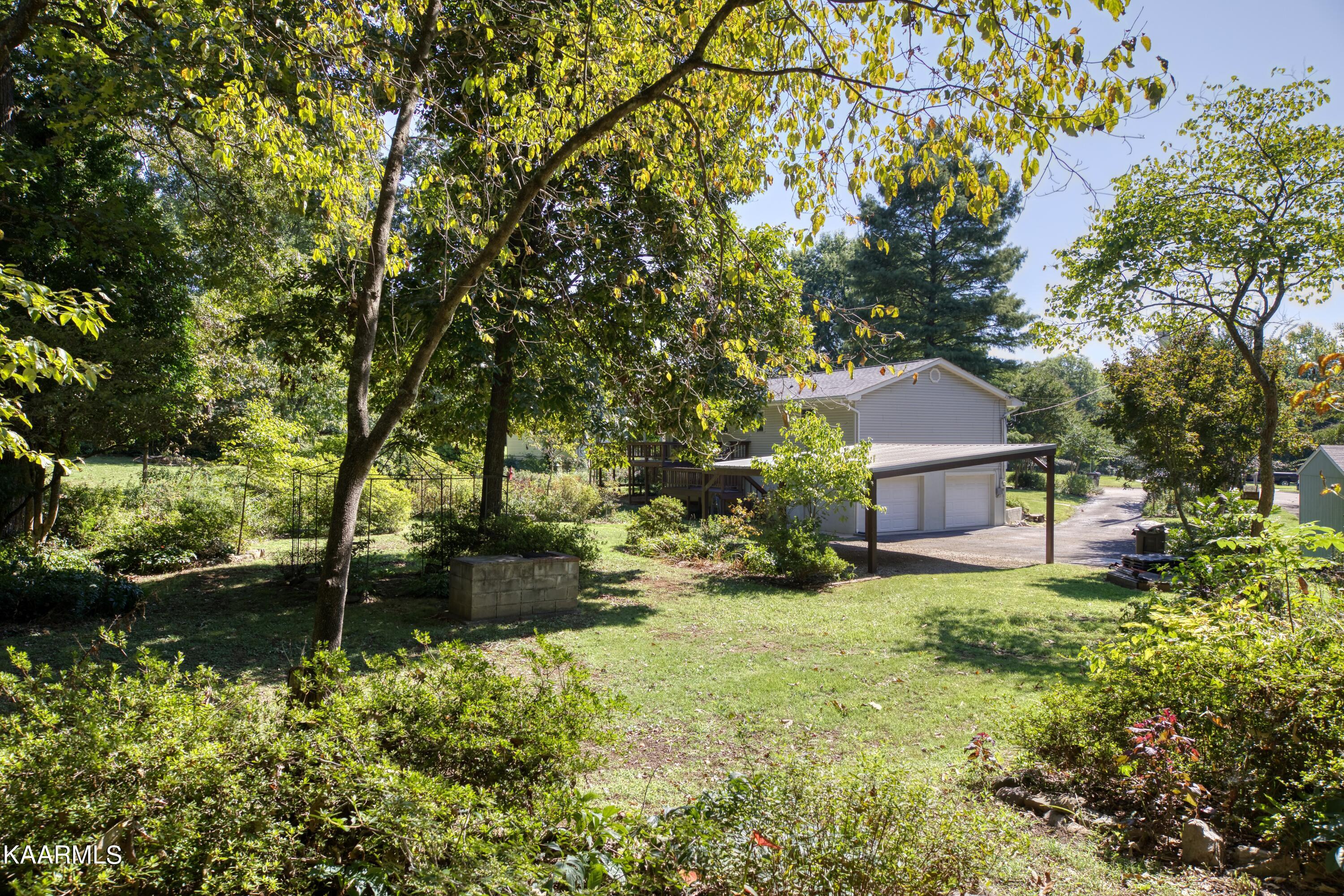 600 Worcester Road Knoxville, TN 37934 - Photo 26 of 38 Amazing gardens