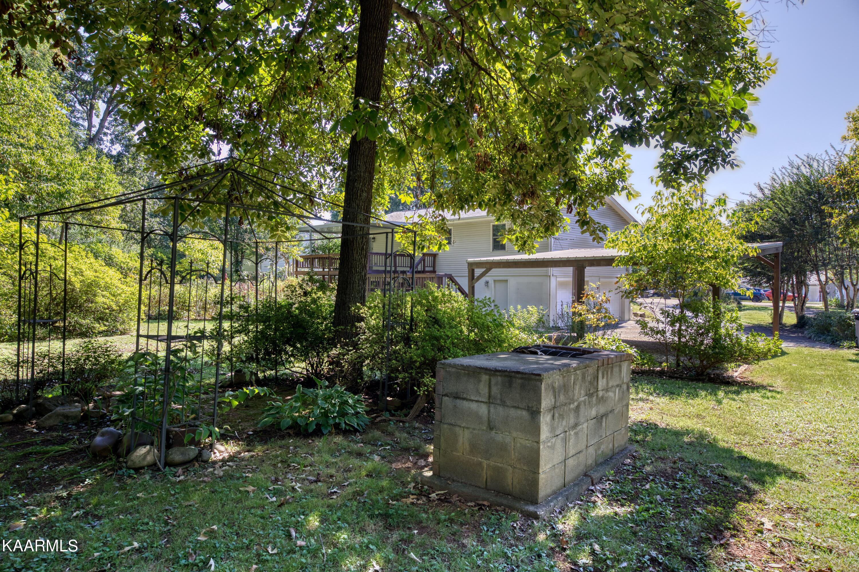 600 Worcester Road Knoxville, TN 37934 - Photo 27 of 38 Built in bbq in the shade