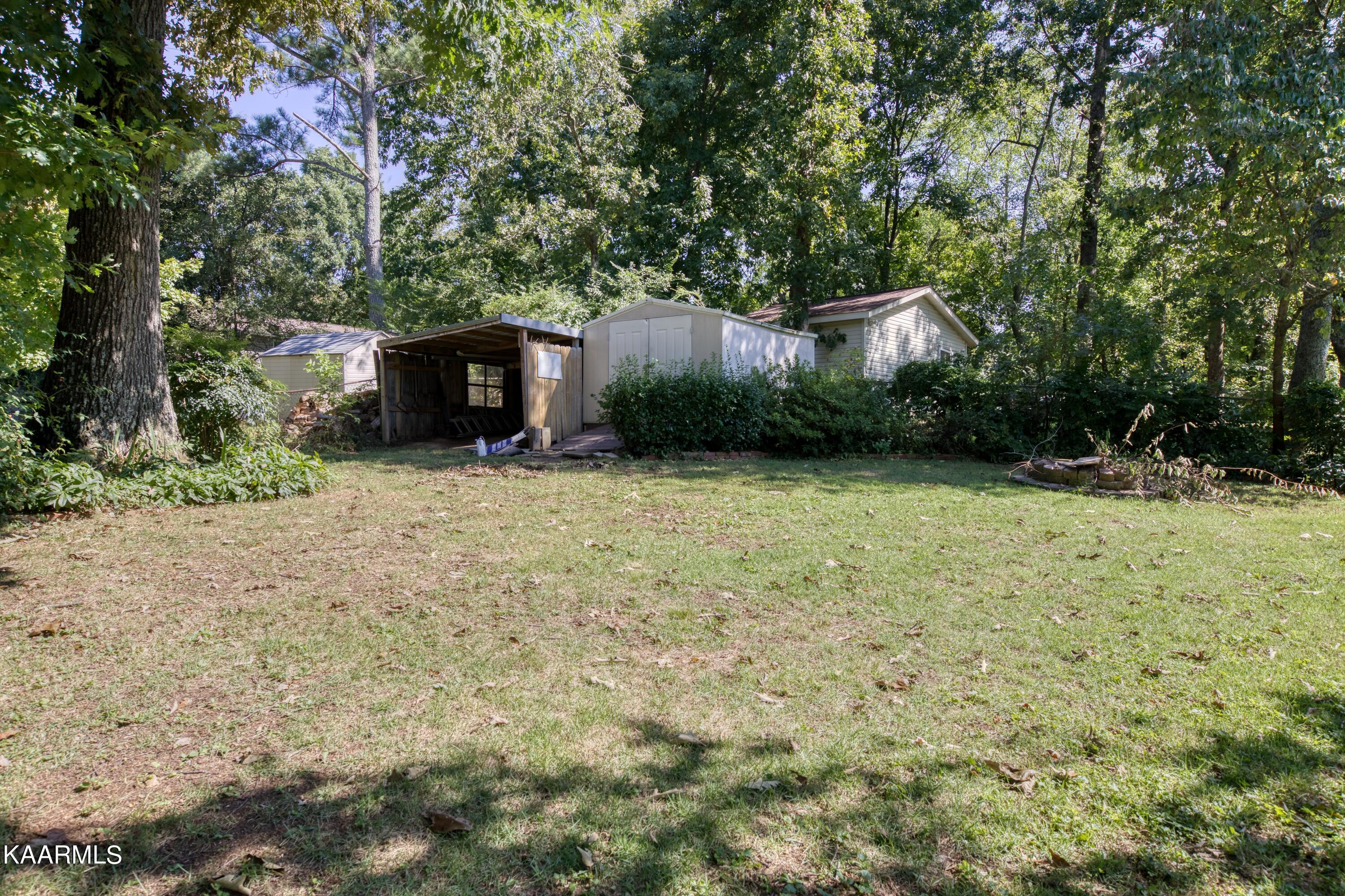 600 Worcester Road Knoxville, TN 37934 - Photo 28 of 38 Shed