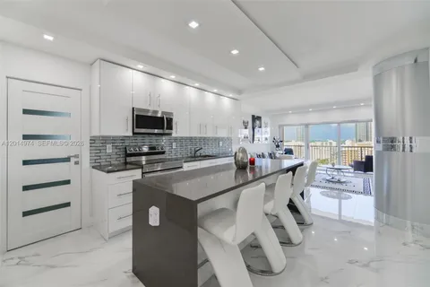 $590,000 | 1980 South Ocean Drive, Unit PHM, Hallandale Beach, FL 33009