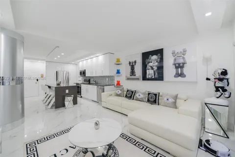 $590,000 | 1980 South Ocean Drive, Unit PHM, Hallandale Beach, FL 33009
