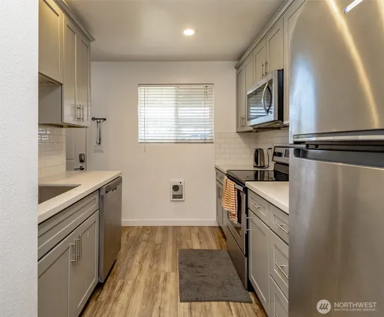 $350,000 | 12416 Southeast 272nd Street, Unit C, Kent, WA 98030