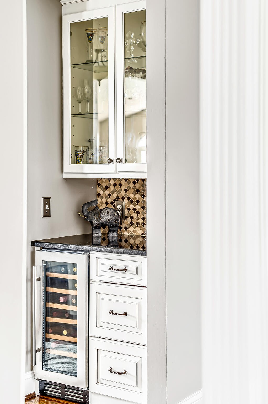 1101 Sunset Road Brentwood, TN 37027 - Photo 18 of 40 a view of white cabinets and window