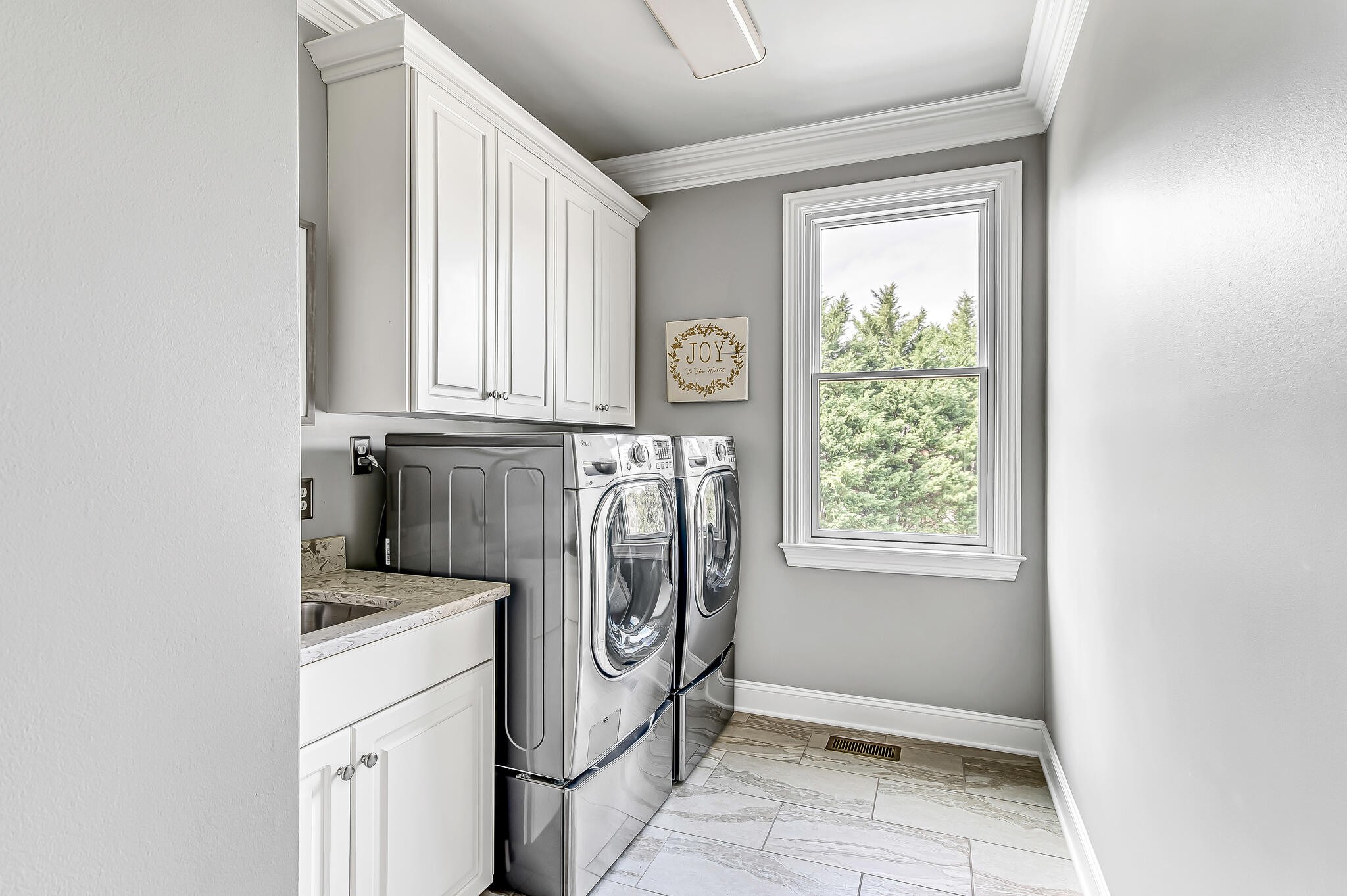1101 Sunset Road Brentwood, TN 37027 - Photo 27 of 40 a utility room with dryer and washer