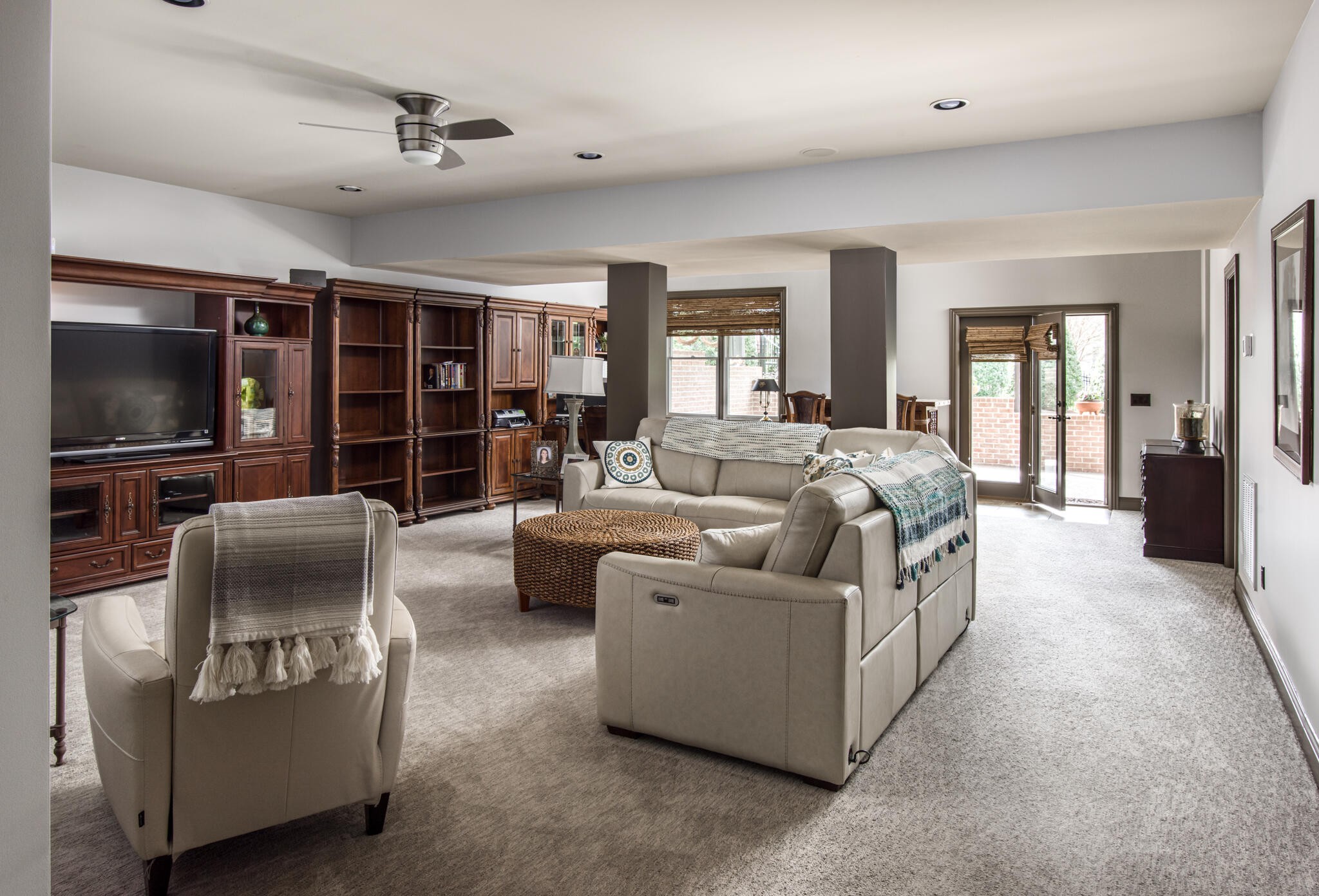 1101 Sunset Road Brentwood, TN 37027 - Photo 35 of 40 a living room with furniture and a flat screen tv