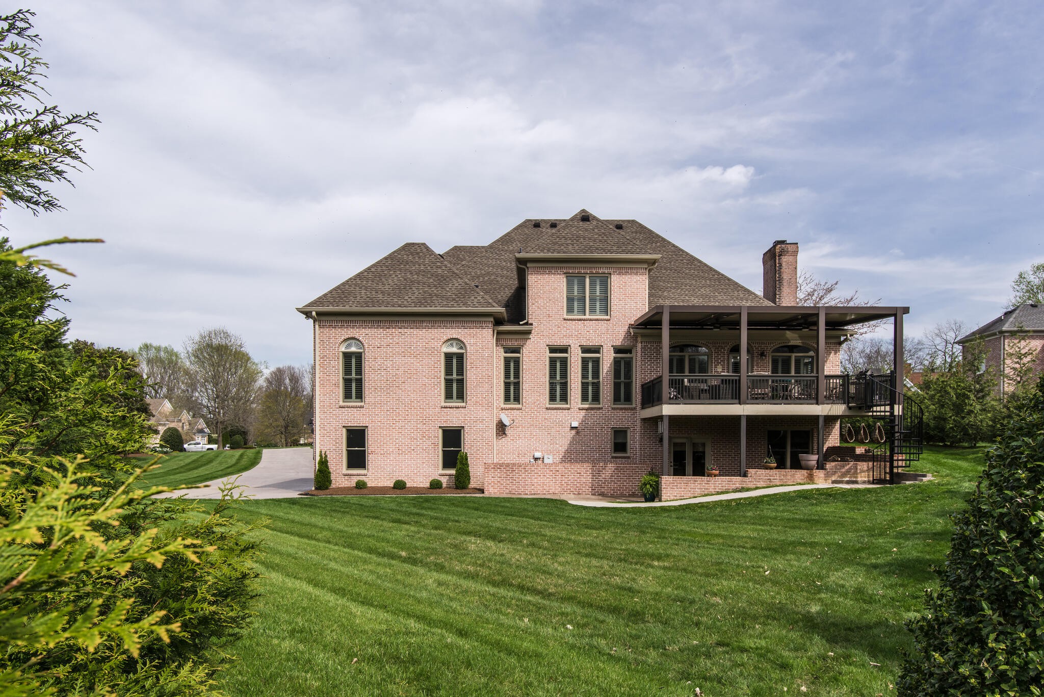 1101 Sunset Road Brentwood, TN 37027 - Photo 40 of 40 a front view of house with yard and green space