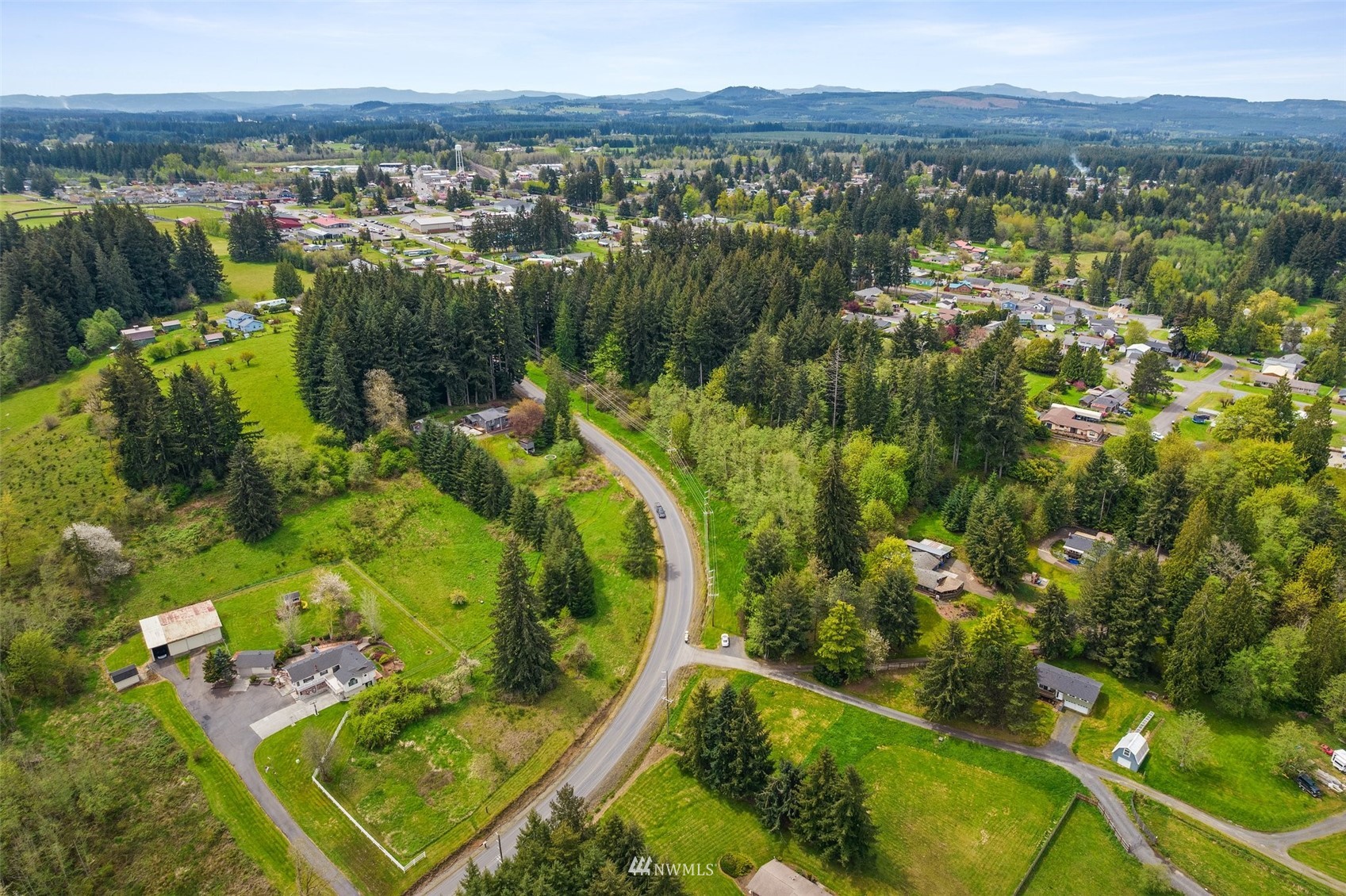 605 West Forest Napavine Road Chehalis, WA 98532 - Photo 32 of 34 a view of a city