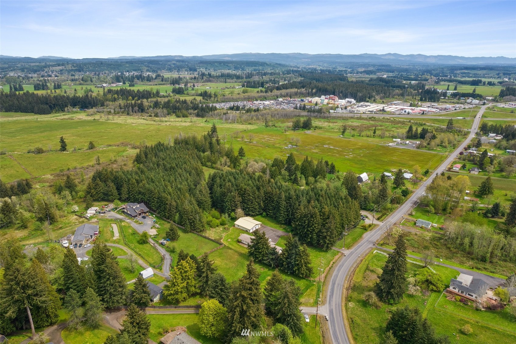 605 West Forest Napavine Road Chehalis, WA 98532 - Photo 34 of 34 a view of a city with mountains ocean view