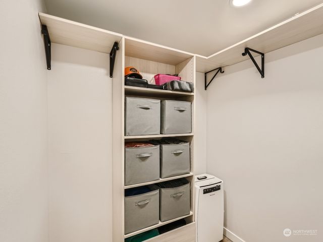 $405,000 | 14450 Northeast 31st Street, Unit J208, Bellevue, WA 98007