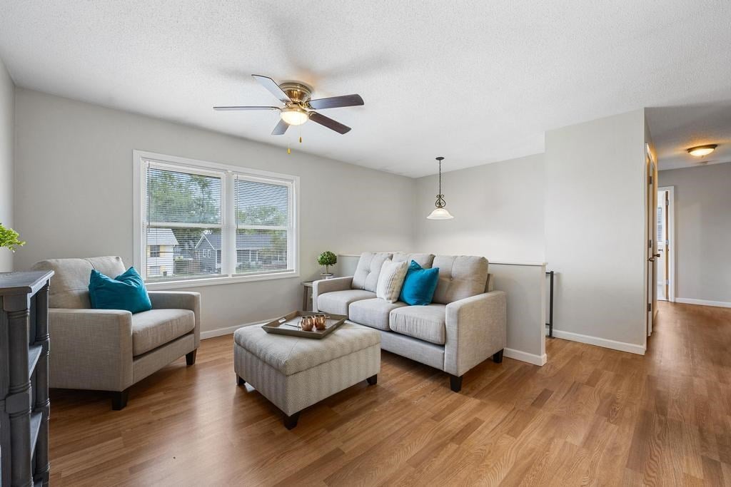 408 Hanover Road Southwest Cedar Rapids, IA 52404 - Photo 3 of 31 Gallery Image 3