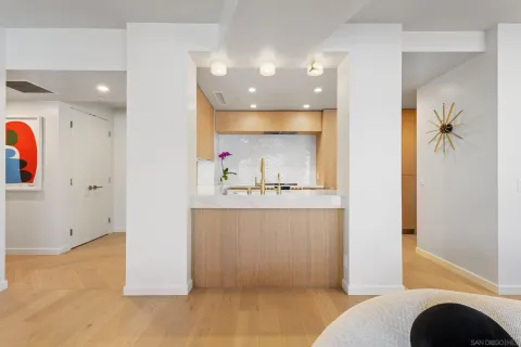 $1,179,900 | 200 Harbor Drive, Unit 1001, San Diego, CA 92101