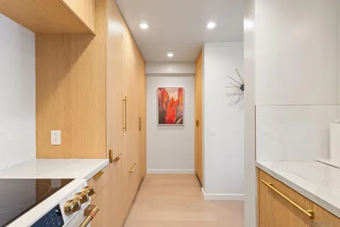 $1,179,900 | 200 Harbor Drive, Unit 1001, San Diego, CA 92101