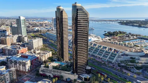 $1,249,900 | 200 Harbor Drive, Unit 1001, San Diego, CA 92101