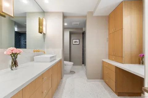 $1,179,900 | 200 Harbor Drive, Unit 1001, San Diego, CA 92101