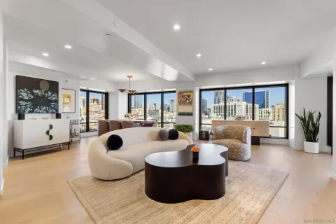 $1,179,900 | 200 Harbor Drive, Unit 1001, San Diego, CA 92101