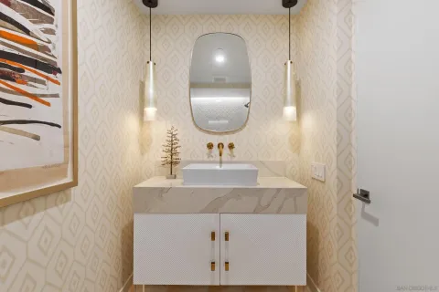 $1,179,900 | 200 Harbor Drive, Unit 1001, San Diego, CA 92101