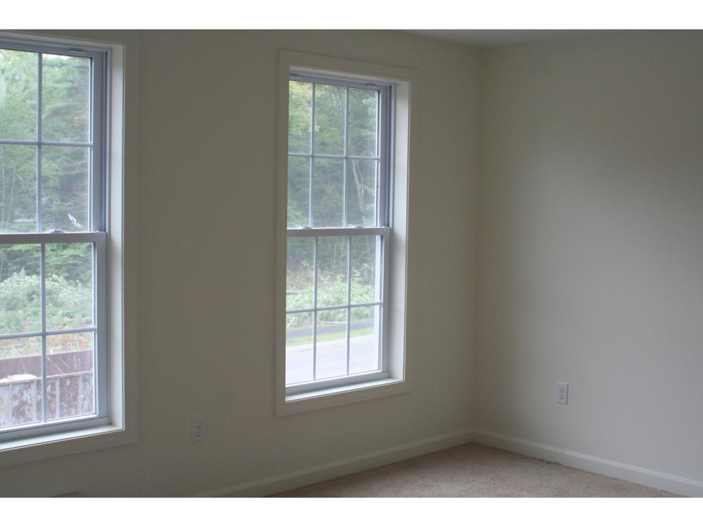 41 Nottingham Lane Rochester, NH 03868 - Photo 6 of 7 Gallery Image 6