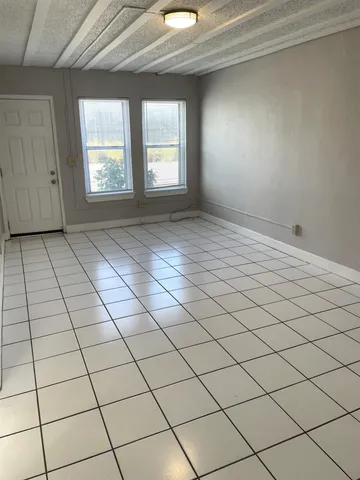 $1,700 | 147 D Riberia Street, St. Augustine, FL 32084