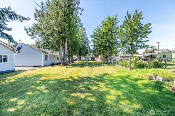 $2,650,000 | 2054 Roosevelt Avenue, Enumclaw, WA 98022