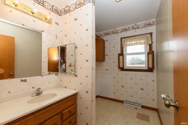 $319,900 | 4581 West 250 South, Peru, IN 46970