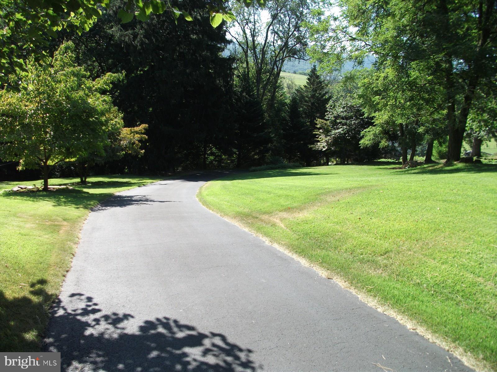 11102 Mapleville Road Hagerstown, MD 21742 - Photo 43 of 61 Gallery Image 43