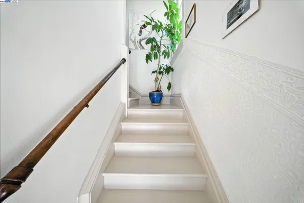 a view of entryway
