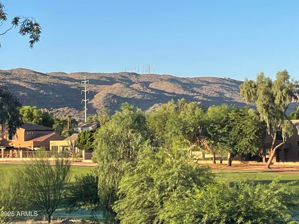 $410,000 | 3131 East Legacy Drive, Unit 2008, Phoenix, AZ 85042