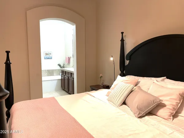 $410,000 | 3131 East Legacy Drive, Unit 2008, Phoenix, AZ 85042