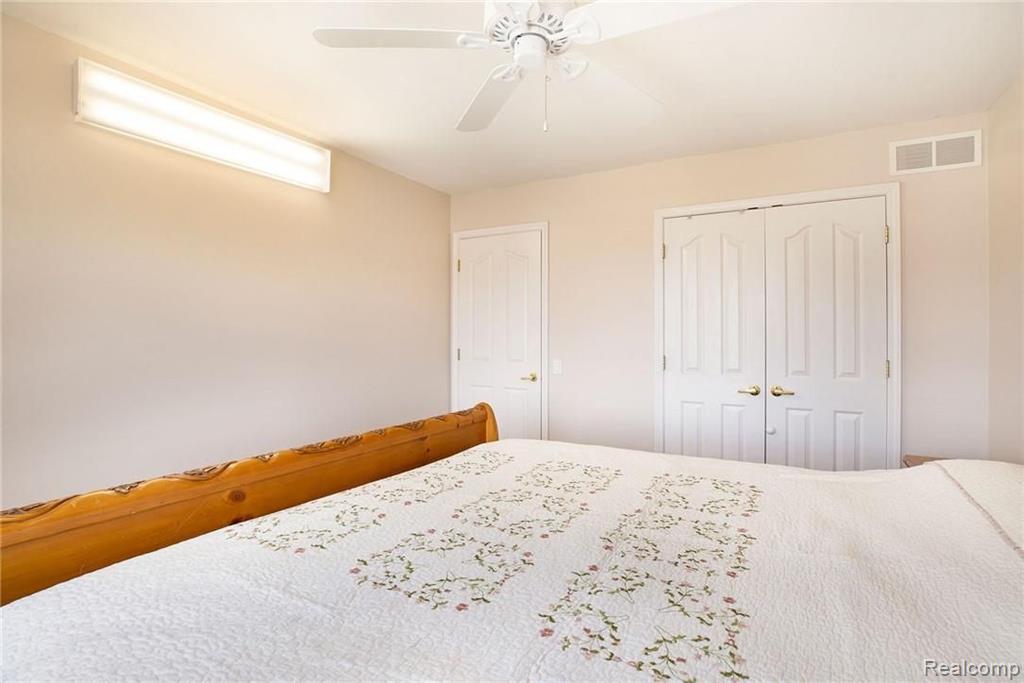 46970 Eastbourne Road Canton, MI 48188 - Photo 25 of 41