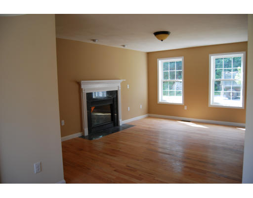 60 Wheeler Road Dracut, MA 01826 - Photo 3 of 8 Gallery Image 3