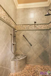 $565,000 | 6919 Lagoon Court, Greenwell Springs, LA 70739