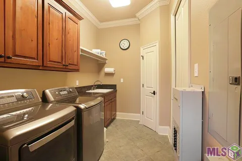 $565,000 | 6919 Lagoon Court, Greenwell Springs, LA 70739