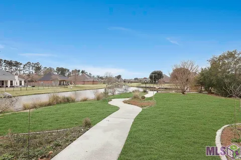 $565,000 | 6919 Lagoon Court, Greenwell Springs, LA 70739