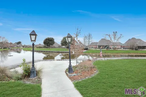 $565,000 | 6919 Lagoon Court, Greenwell Springs, LA 70739