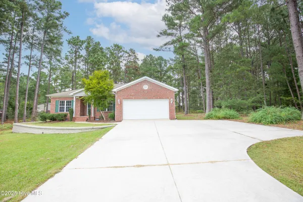 $2,100 | 110 Willow Creek Lane, Pinebluff, NC 28373