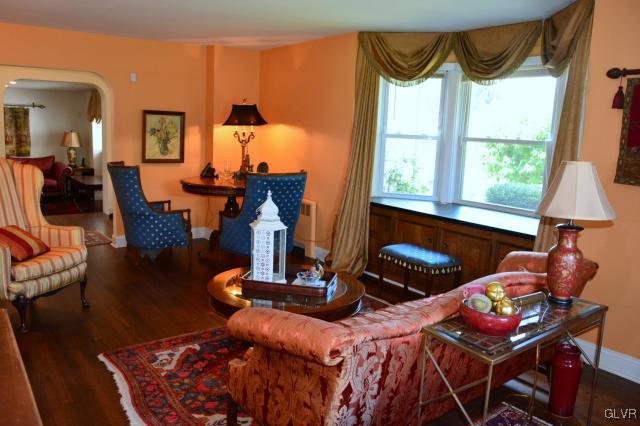 961 Oplinger Road Allentown, PA 18106 - Photo 8 of 37 Gallery Image 8