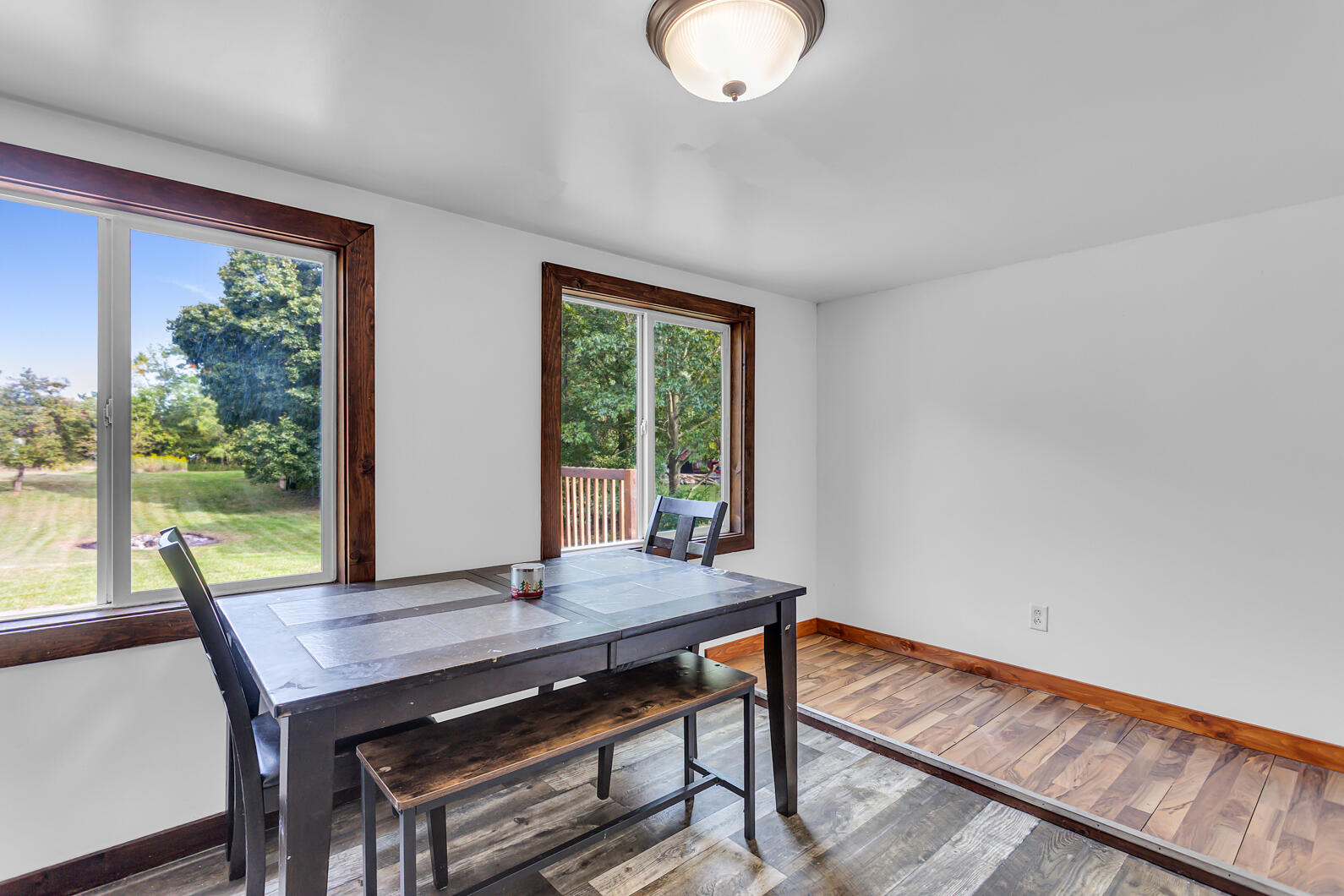 2811 South Meridian Road Jackson, MI 49203 - Photo 12 of 38 Dining with a view