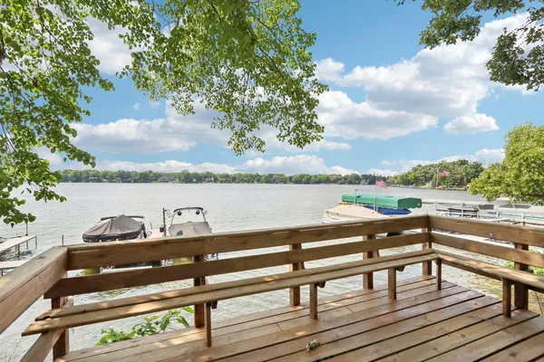 $399,900 | 6930 238th Avenue, Paddock Lake, WI 53168
