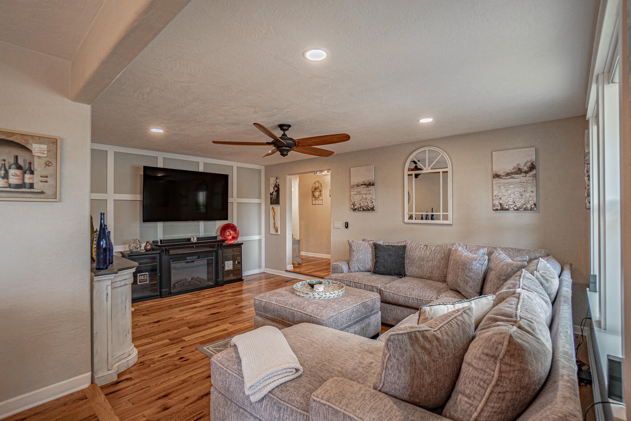 2669 Roberts Road Medford, OR 97504 - Photo 18 of 33 DSC08441-HDR